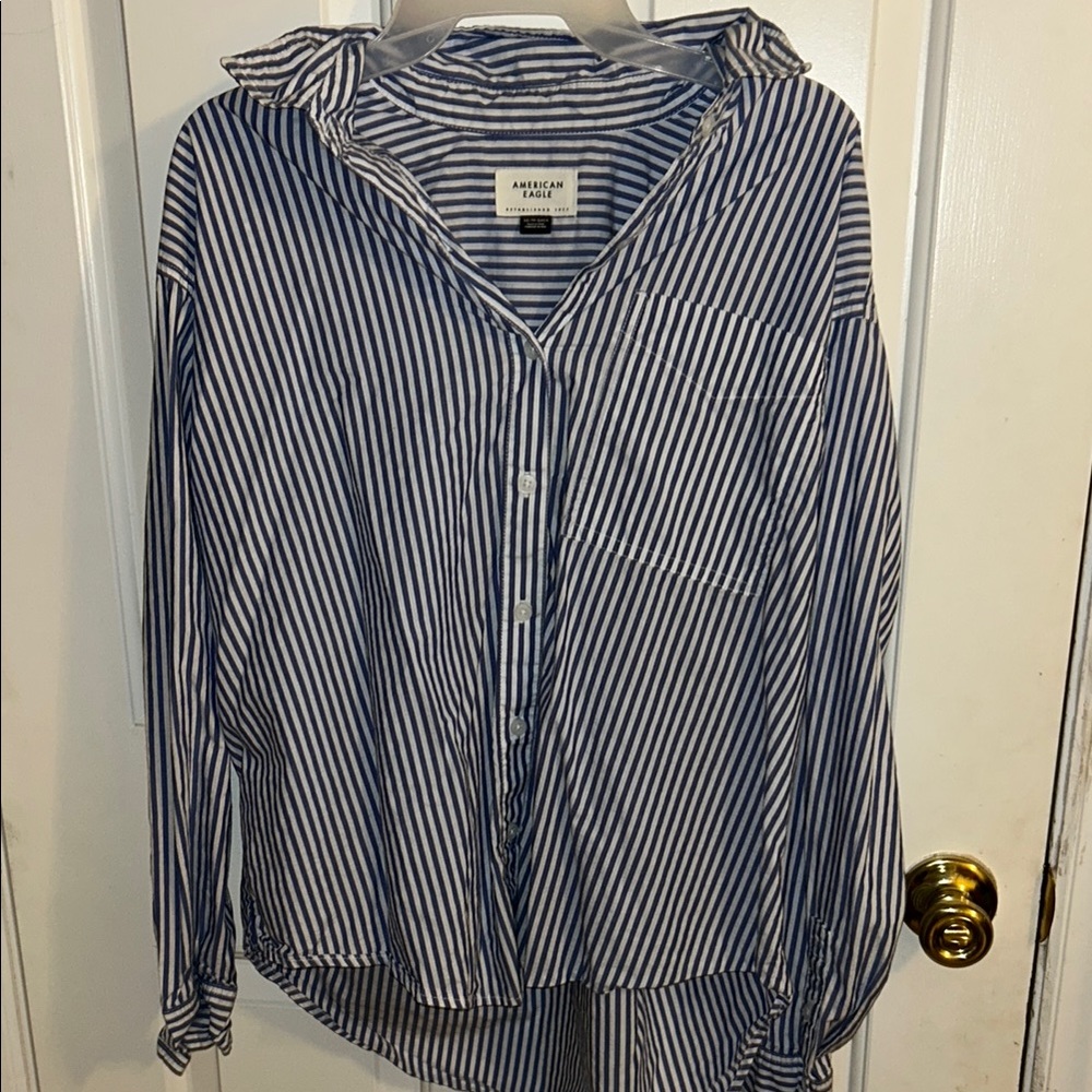 American Eagle Outfitters Blue and White Striped Button Down Shirt